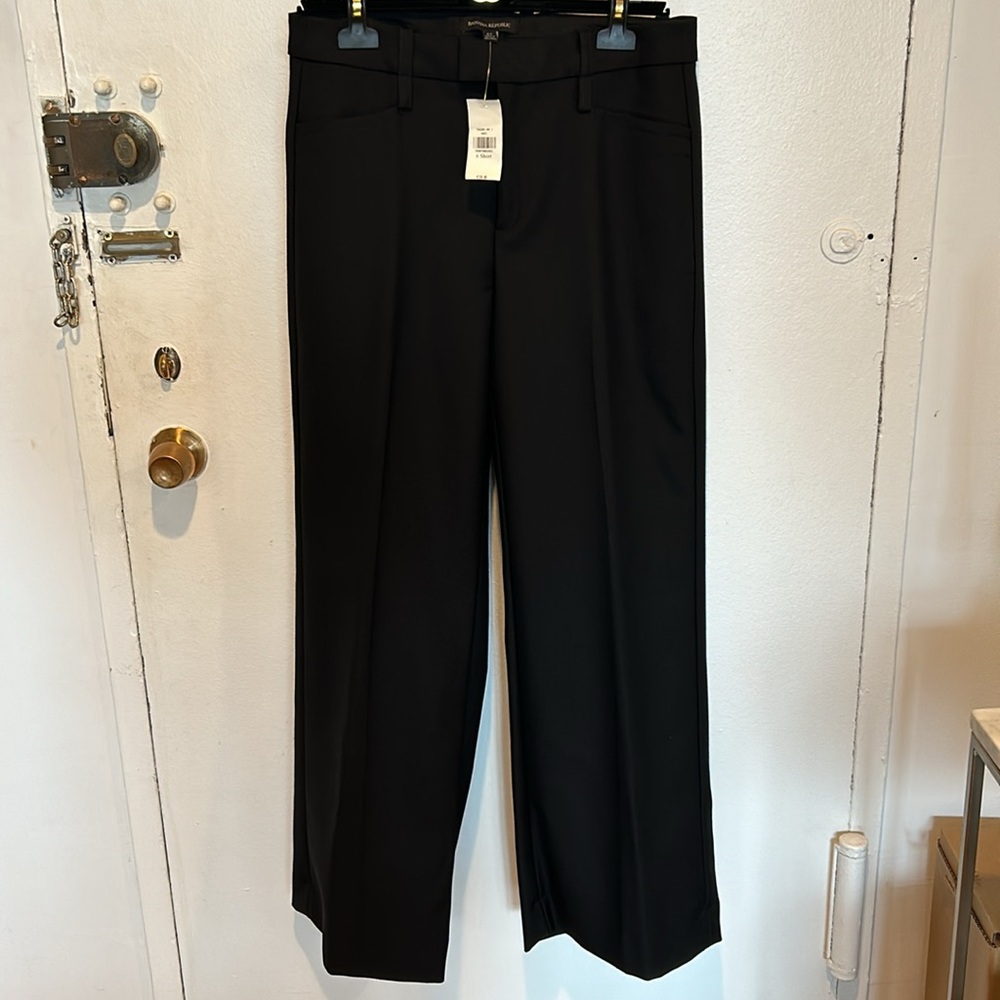 Banana Republic Italian Wool Wide Leg Trouser size 6 Short